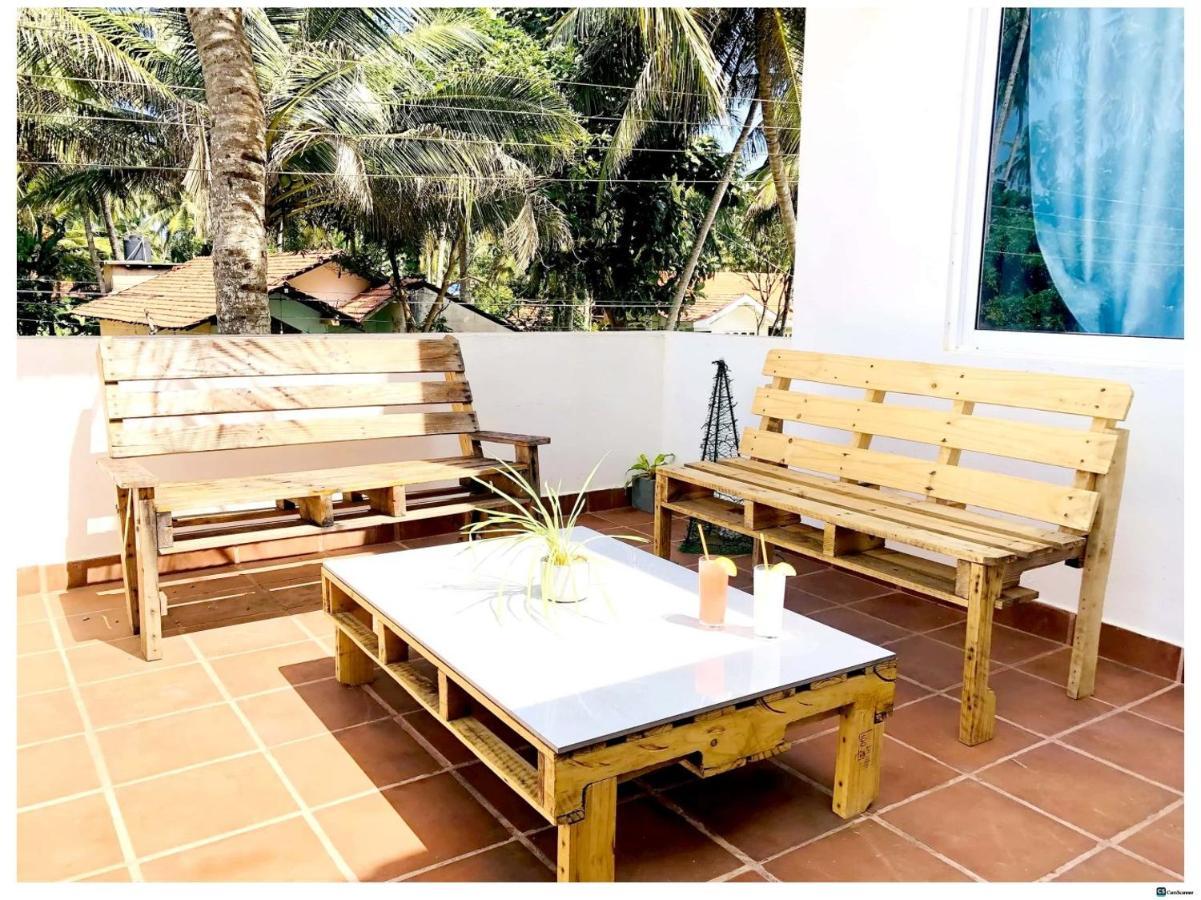 Ayona Beach Villa Katuneriya ภายนอก รูปภาพ